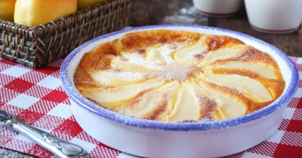 Clafoutis aux Poires Succulent au Thermomix : Un Dessert Délicieusement Fruité