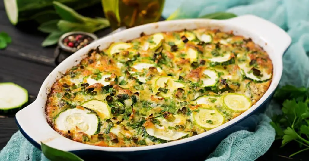 Clafoutis de Courgettes Œufs Fromage et Herbes au Thermomix : Un Plat Léger et Savoureux