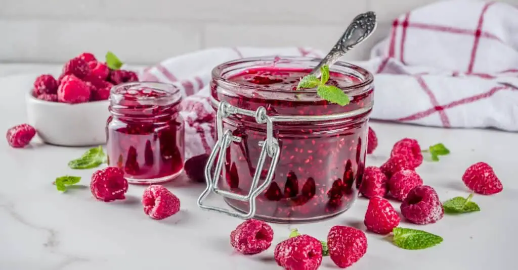 Confiture de Framboises Maison au Thermomix : Un Délice Fruité et Facile à Réaliser