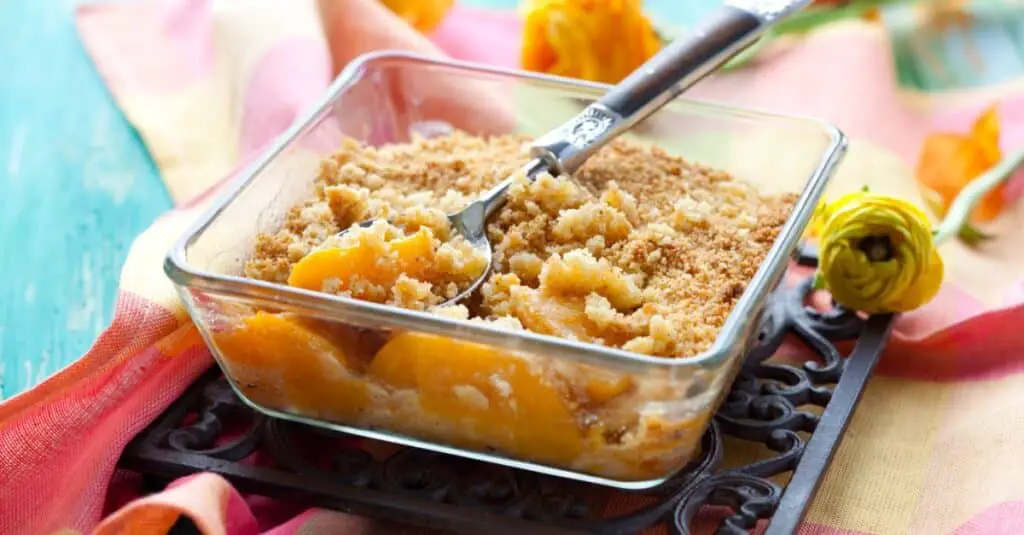 Crumble à la Pêche et aux Amandes au Thermomix : Un Dessert Fruité et Croquant