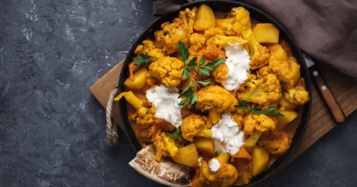 Curry de Chou-Fleur et Pommes de Terre au Thermomix : Un Plat Végétarien Savoureux