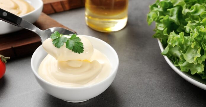 Délicieuse Mayonnaise Weight Watchers : Une Touche Légère pour Vos Plats