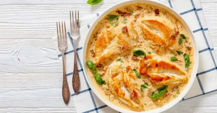 Escalopes de Poulet à la Crème Weight Watchers : Une Recette Savoureuse et Équilibrée