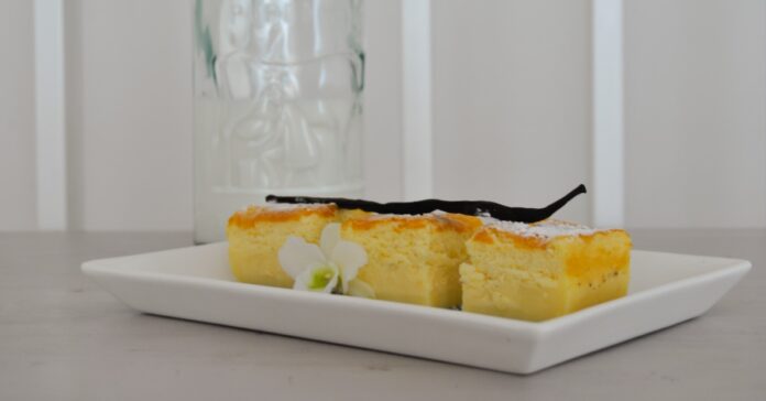 Gâteau Magique Succulent à la Vanille au Thermomix : Un Délice en Trois Couches