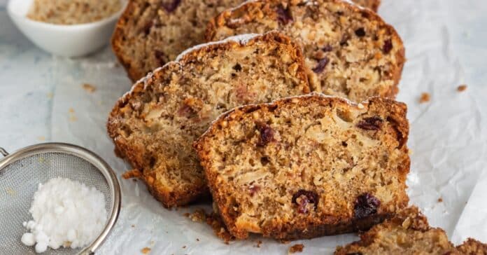 Gâteau aux Pommes Noix et Canneberges au Thermomix : Un Vrai Délice