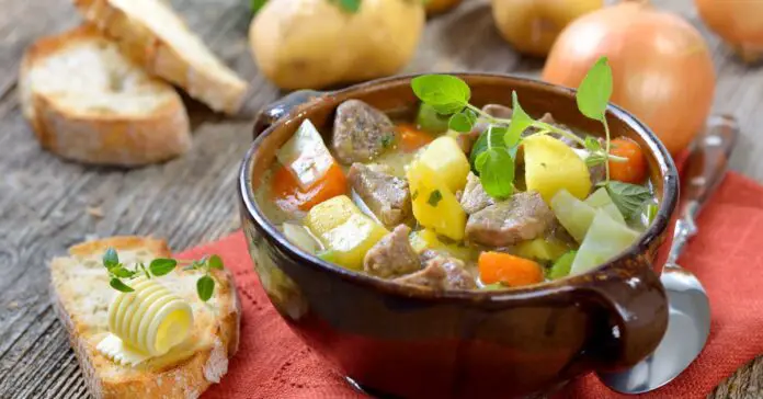 Irish Stew au Thermomix : Un Ragoût Traditionnel Irlandais Savoureux