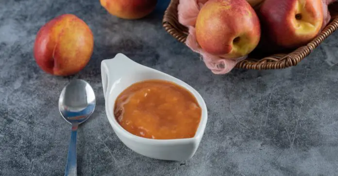 Mousse aux Pêches au Thermomix : Un Dessert Fruité et Aérien