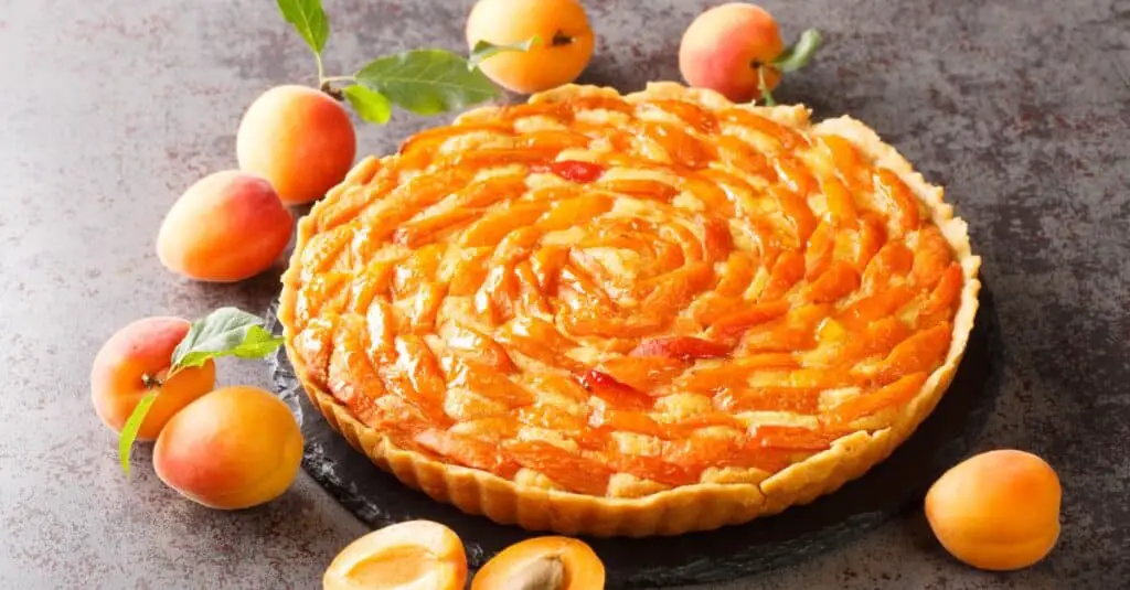 Tarte à la Crème d'Amande et Abricots au Thermomix : Un Délice Fruitée et Gourmand