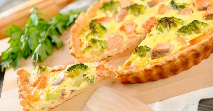 Tarte au Saumon Brocoli et Emmental au Thermomix : Un Délice Sain et Savoureux