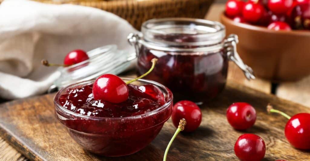 Confiture de Cerises Allégée au Thermomix : Un Délice Fruité et Léger