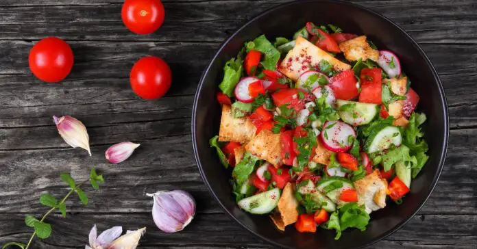 Fattoush Libanais Weight Watchers : Une Salade Fraîche et Légère