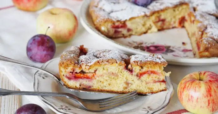 Gâteau aux Pommes et aux Prunes au Thermomix : Un Délice Fruité et Moelleux