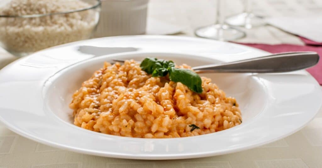 Risotto à la Tomate Parmesan et Basilic au Thermomix : Une Délicieuse Évasion Italienne