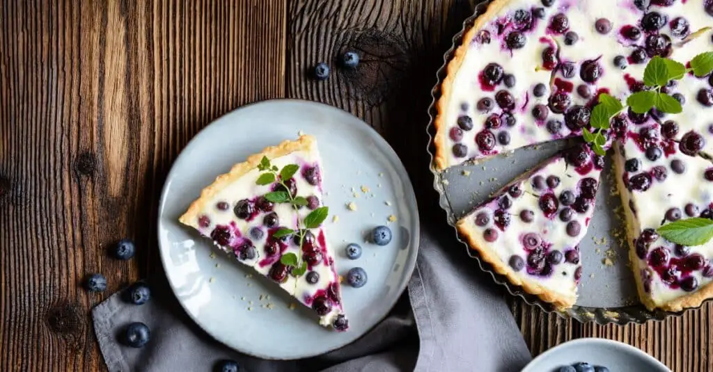 Tarte à la Crème Sure et aux Myrtilles au Thermomix : Un Délice Crémeux et Fruité