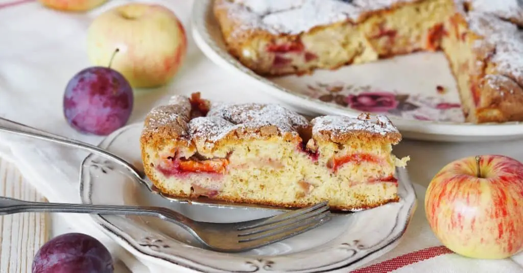 Gâteau aux Pommes et aux Prunes Weight Watchers