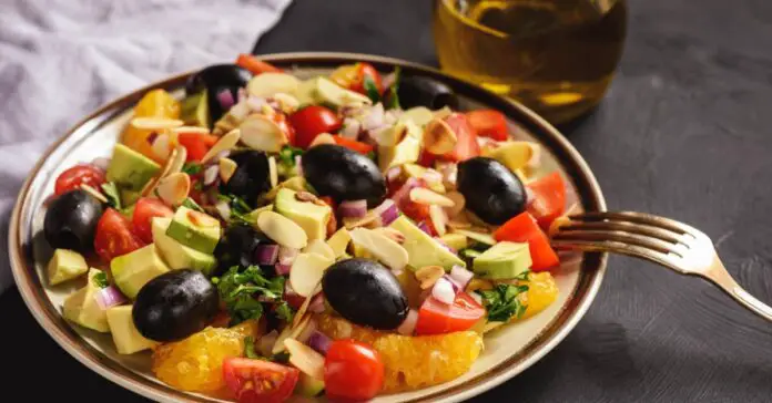 Salade d'Orange Avocat Tomate et Olive Weight Watchers