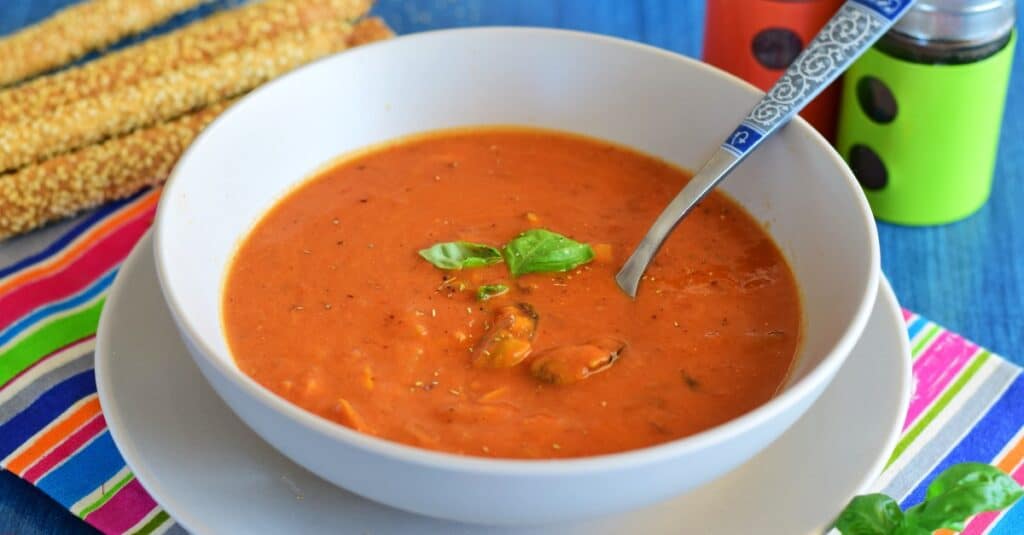 Soupe de Tomates aux Moules au Thermomix : Une Touche Marine et Végétale