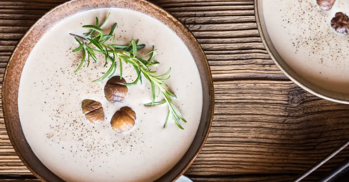 Velouté de Châtaignes à la Crème au Thermomix : Un Potage Doux et Réconfortant